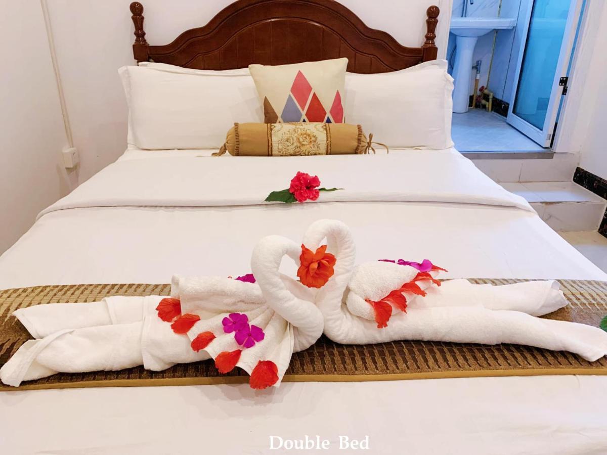 Crystal Beach Hotel Port Vila Dış mekan fotoğraf