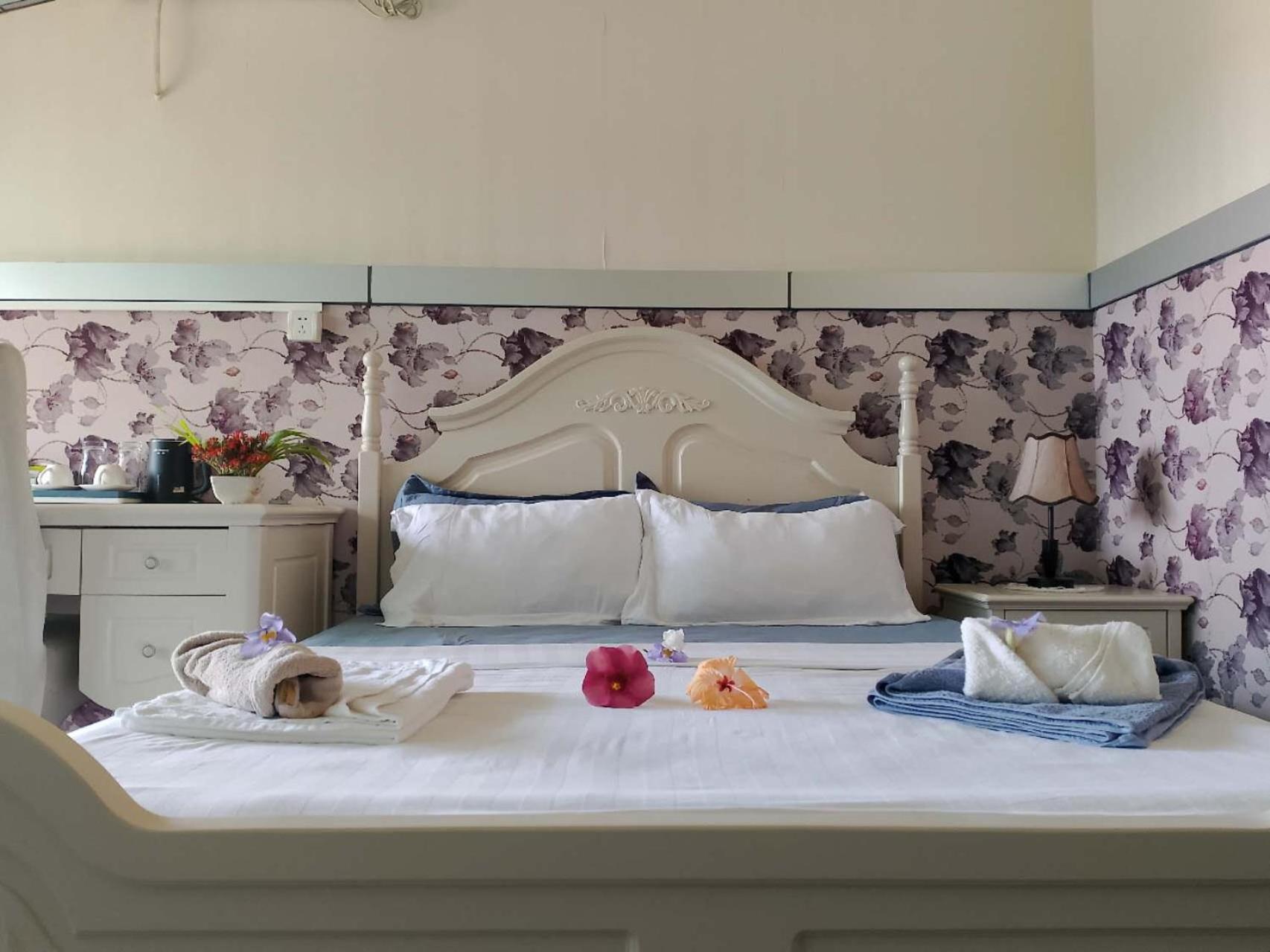Crystal Beach Hotel Port Vila Dış mekan fotoğraf