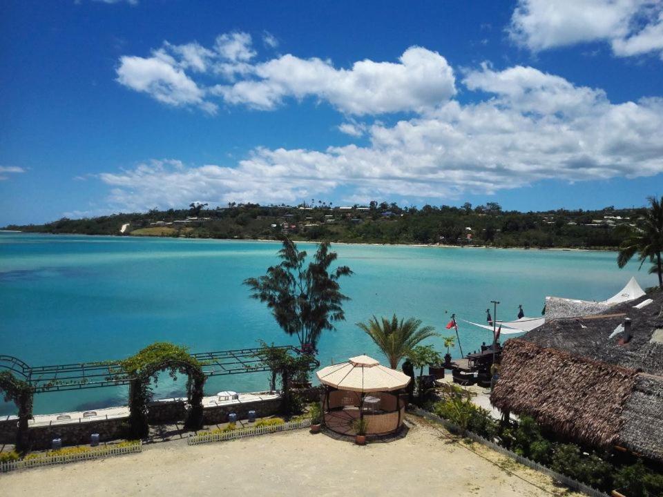Crystal Beach Hotel Port Vila Dış mekan fotoğraf